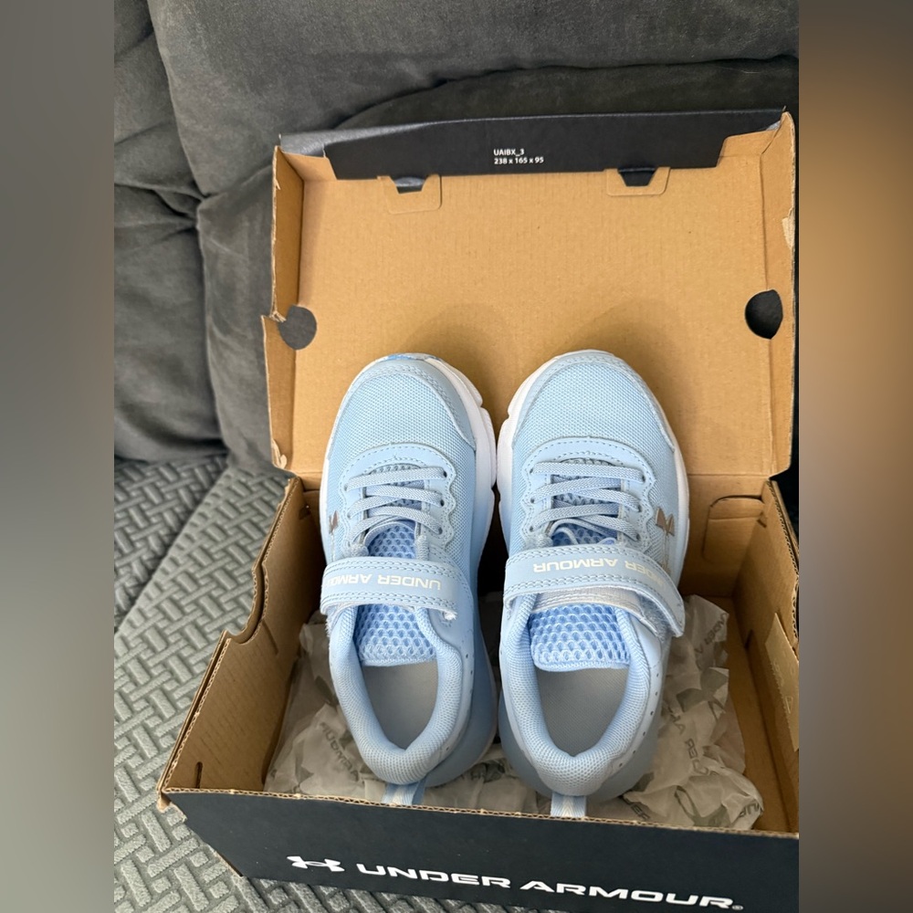 Under Armour Kids' Light Blue Sneakers